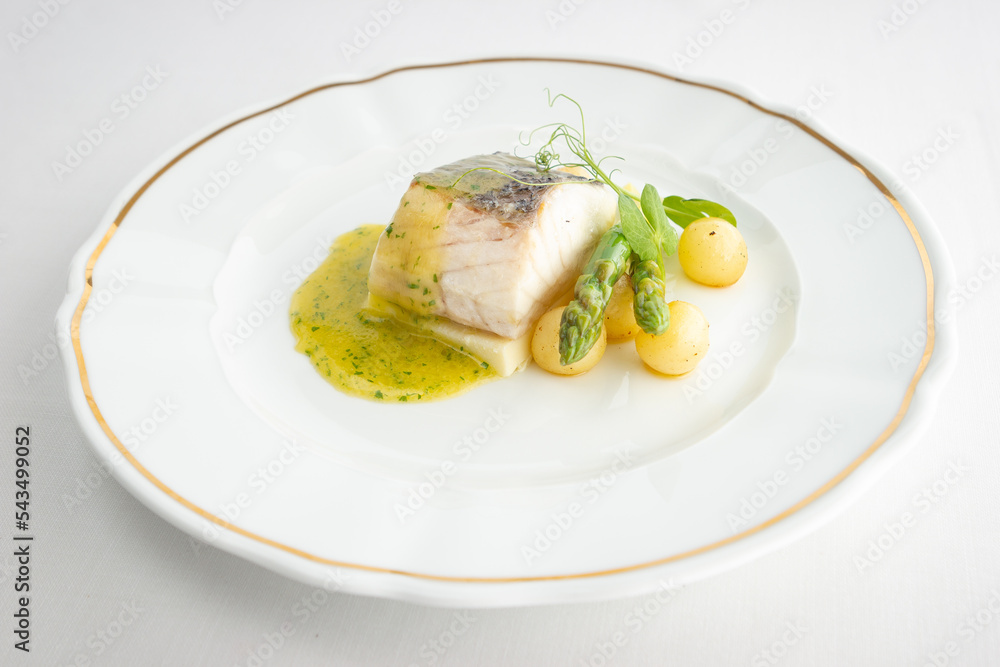 Hake in green sauce with asparagus and potato Hake in green sauce with asparagus and potato