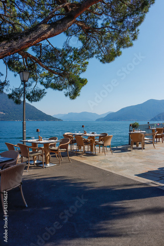 Gastronomie mit Seeblick am Lago Maggiore 