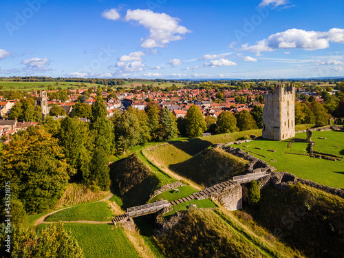 A view of Helmsley,  a market town and civil parish in the Ryedale district of North Yorkshire, England photo