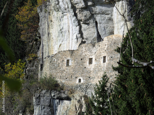 Kropfenstein Castle or Ruine der Burg Kropfenstein oder Höhlenburg Kropfenstein (Casti Grotta or Ruina Grotta), Waltensburg - Canton of Grisons, Switzerland (Kanton Graubünden, Schweiz) photo