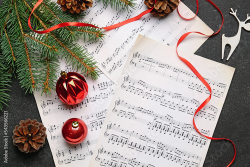 Note sheets with Christmas ...