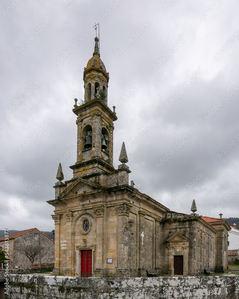 Iglesia de Santa Columba de Carnota (Galicia, España)