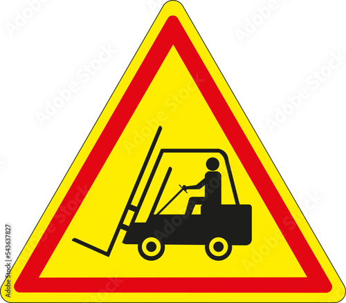 Panneau danger: Passage chariots élévateurs