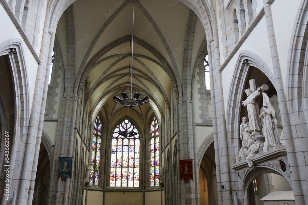 L'église Saint Mathieu, intérieur de l'église, ville de Quimper, département du Finistère, Bretagne, France