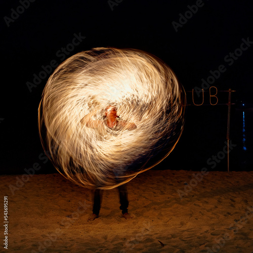 Fotografie Fireshow at beach in Koh Phangan, Thailand