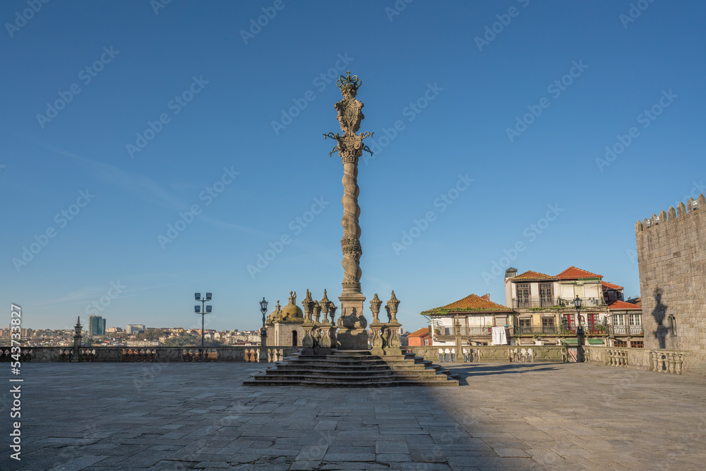 Pelourinho Column at Terreiro da Se - Porto, Portugal
