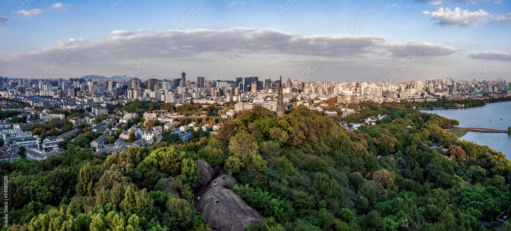 Obraz premium Panoramic aerial photography of urban landscape of West Lake in Hangzhou, China