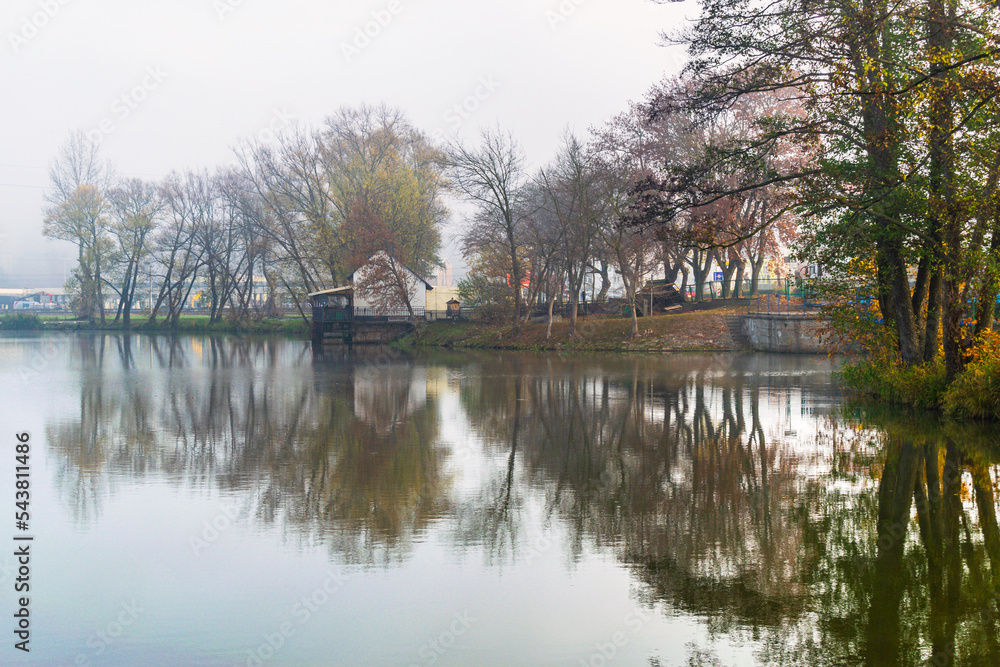 Domek nad wodą