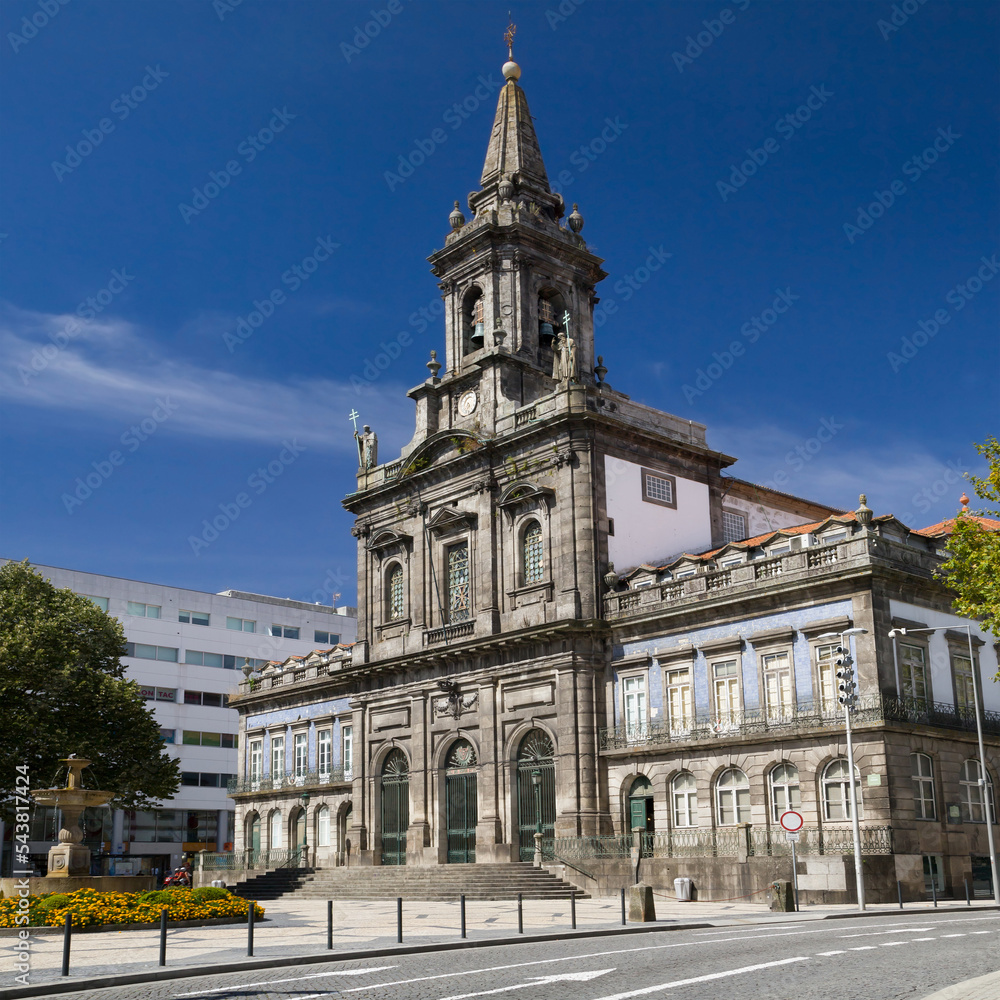 Trindade Church in Porto
