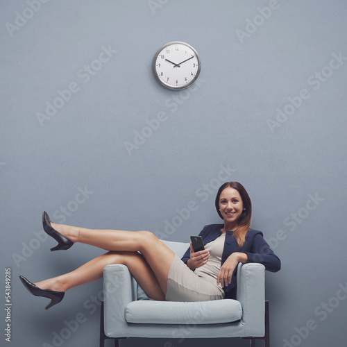 Fotografi Young flirty woman having a job interview