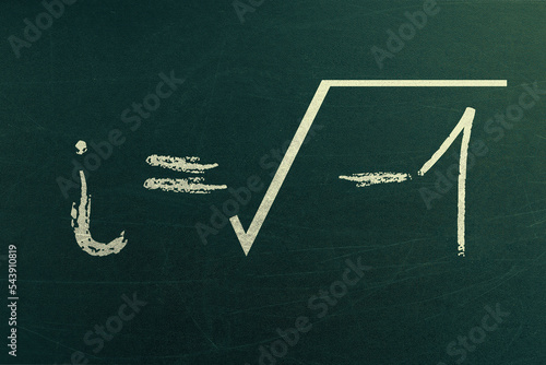 Obraz na plátně Complex math learning and formula on a chalkboard