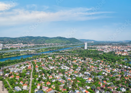 Canvas Print Beautiful aerial view with Floridsdorf district and Danube river in Vienna, Austria