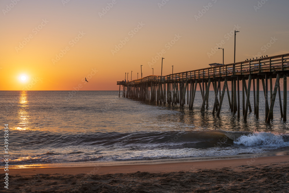 Fototapeta premium Pier Sunrise