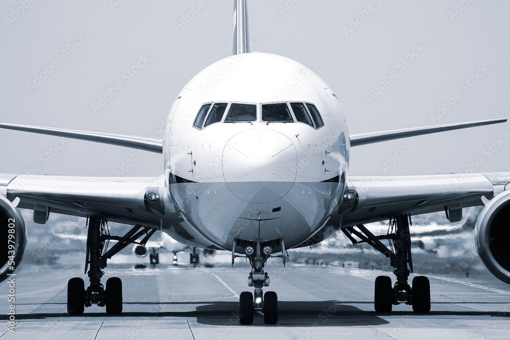 airplane in airport airplane in airport