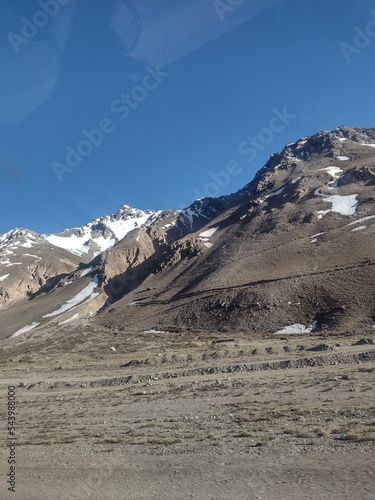 mount everest country