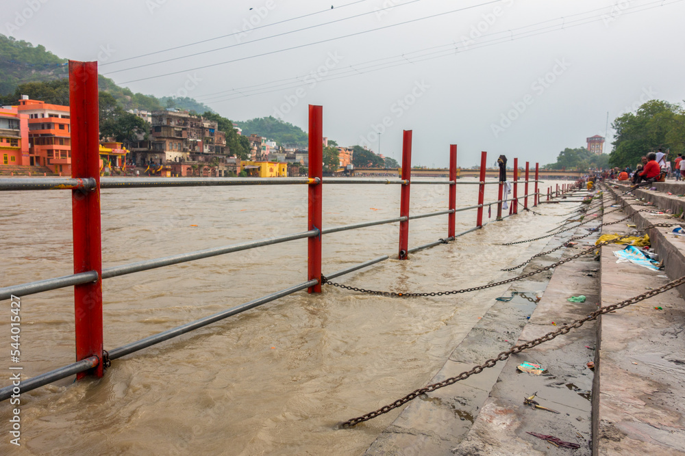 July 8th 2022 Haridwar India. Chains and Iron barricading at the ghats or banks of river Ganges for public safety during bathing. July 8th 2022 Haridwar India. Chains and Iron barricading at the ghats or banks of river Ganges for public safety during bathing.