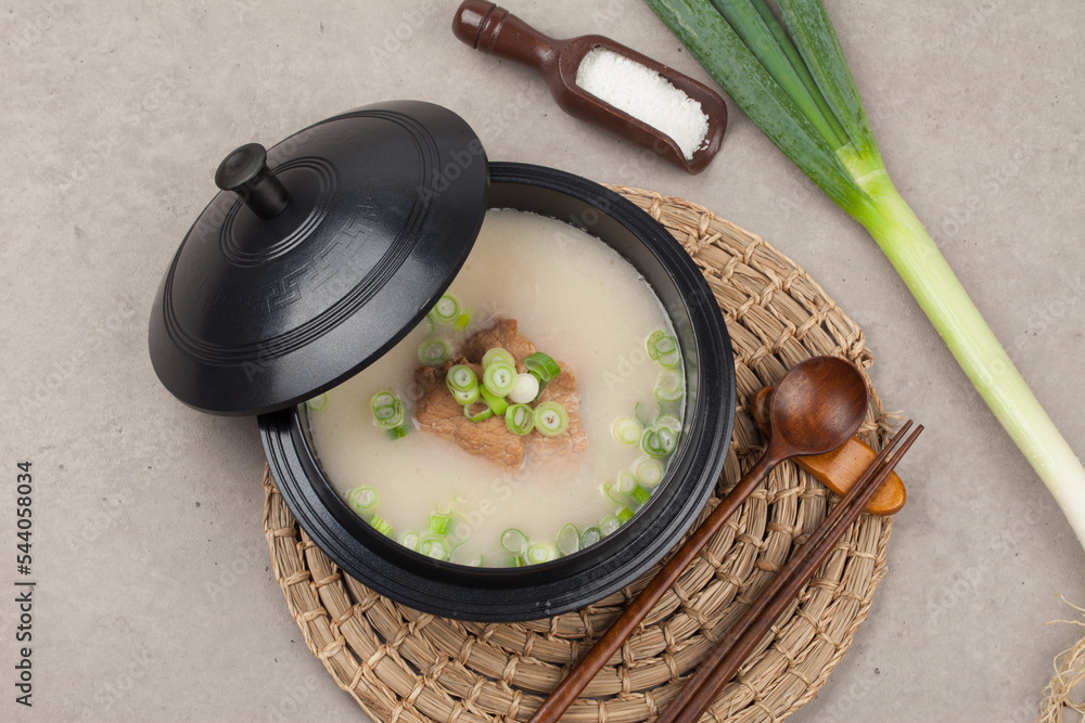 Beef bone soup, seolleongtang, food, Korean beef, cooking, soup, meal