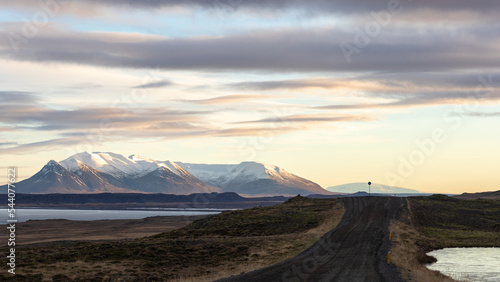 Iceland sunset Vibes Tjörn gravelroad 711