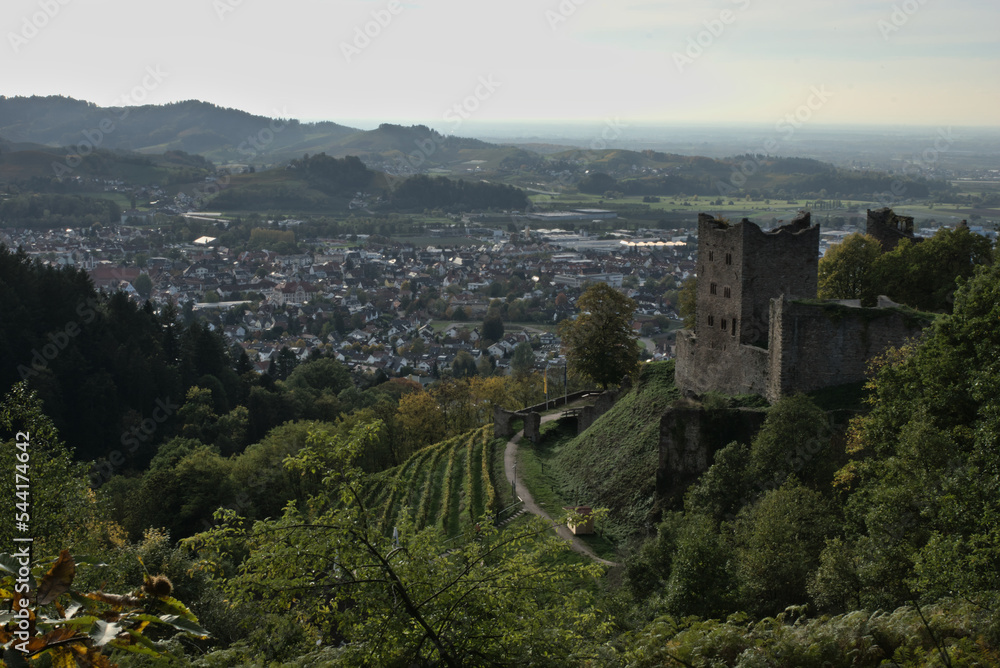 Schauenburg Castle, Oberkirch, Verwaltungsgemeinschaft Oberkirch, Ortenaukreis, Regierungsbezirk, Freidburg, Baden-Wurttemberg, Germany Black Forest