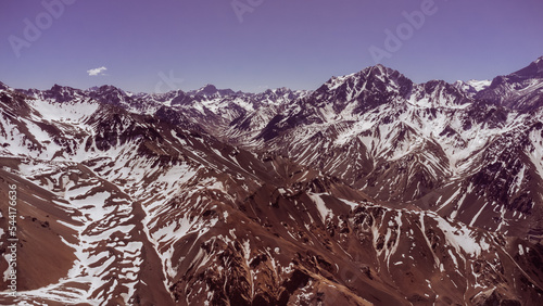 Hermosos picos de la Cordillera de los Andes en Penitentes, Mendoza, Argentina