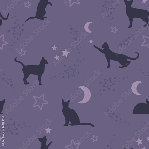 Koty bawiące się gwiazdkami i księżycem. Magiczna scena nocna. Ilustracja wektorowa na wrzosowym fioletowym tle. Powtarzający się wzór.