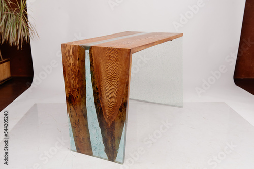 table made of epoxy resin and wood. Slabs