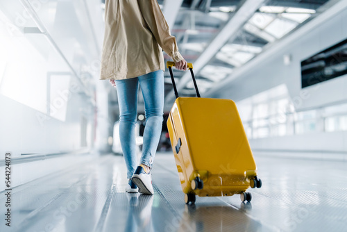 Fotografie International airport terminal