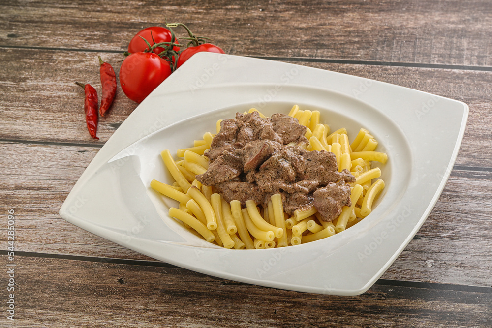 Creamy chicken liver with pasta Creamy chicken liver with pasta