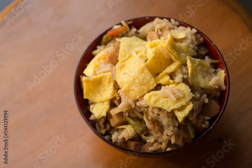 Maze gohan traditional japanese food fried rice with vegetables and egg