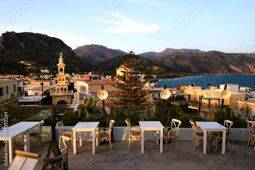 Blick auf Paleochora mit Taverne