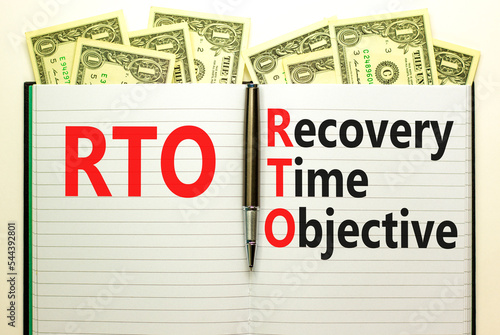 RTO recovery time objective symbol. Concept words RTO recovery time objective on white note on a beautiful white background. Business and RTO recovery time objective concept. Copy space.