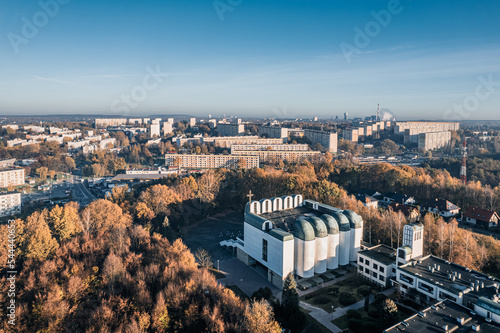 Obraz na płótnie Jastrzębie-Zdrój, miasto przemysłowe na Górnym Śląsku w Polsce, panorama z lotu ptaka jesienią w salonie
