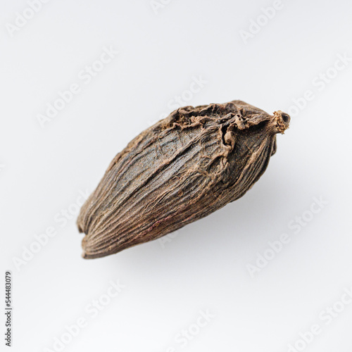 Wallpaper Mural barrel dried black cardamom on a white background Torontodigital.ca