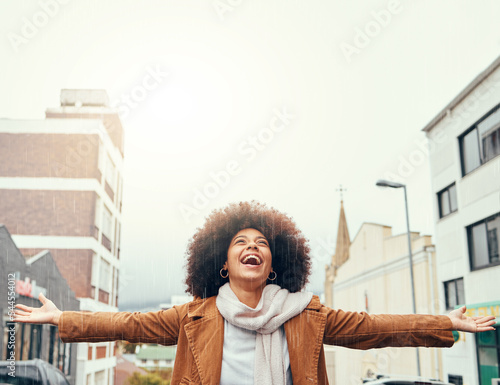 Картината върху платно Smile, happy and black woman with gratitude in a city with freedom, success and inspiration outdoors