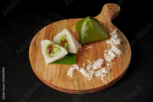 Doko-doko Cidu is a traditional snack from Makassar. photo