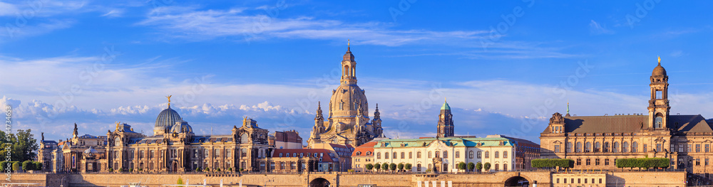 Obraz premium Cityscape, panorama, banner - view of the Bruhl's Terrace is a historic architectural ensemble in Dresden on the banks of the Elbe, Saxony, Germany