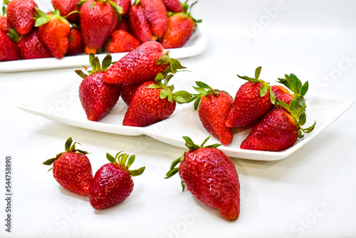 fresas y frutillas rojas 