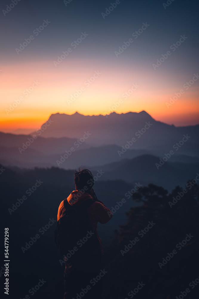 Obraz premium Mountain sunrise,Mountain scenery and early morning light