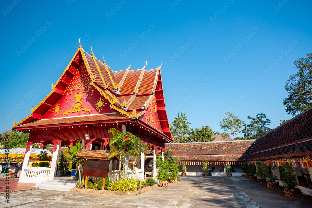 Fototapeta premium Wat Phra That Chae Haeng in Nan, Thailand