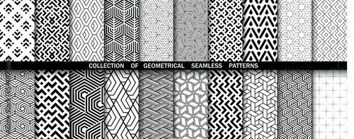 Abstract geometric pattern. A seamless vector background. White and black ornament. Graphic modern pattern. Simple lattice graphic design