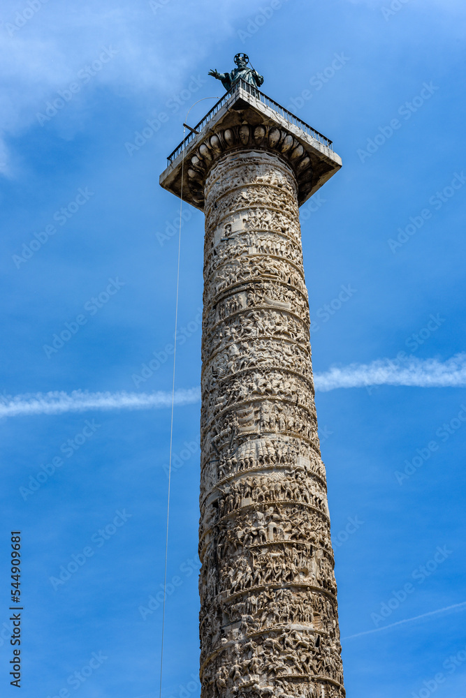 Roma, colonna di Marco Aurelio, piazza Colonna, Palazzo Chigi