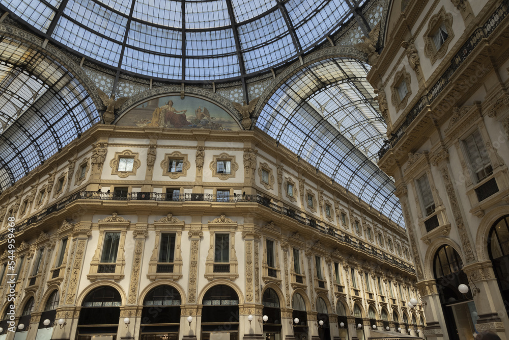 Galerie commerçante La Galleria Vittorio Emanuele à Milan