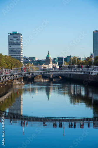 Ha'penny Bridge, Dublin photo