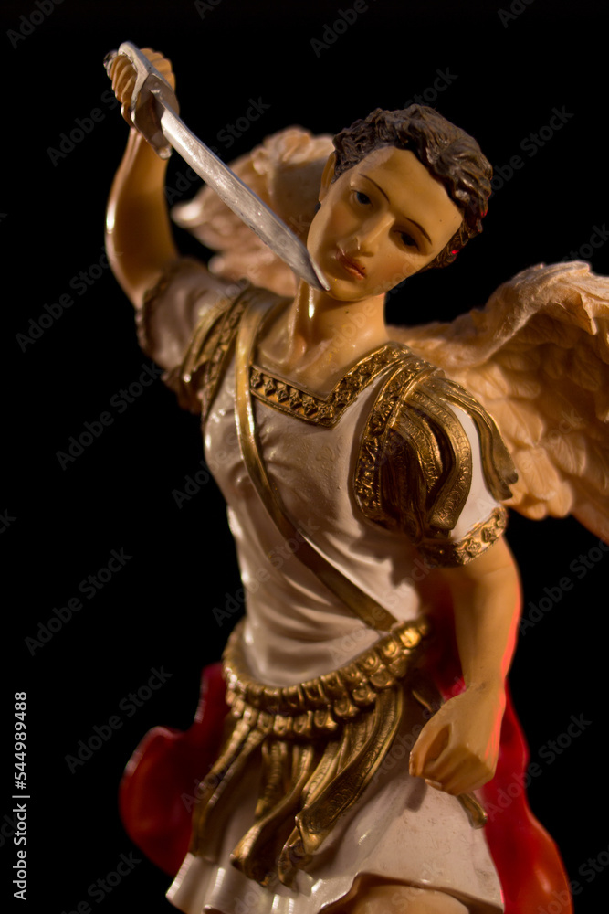 Obraz premium Figura de San Miguel Arcángel
