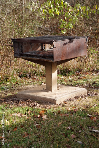 Outdoor Campground Metal Grill 