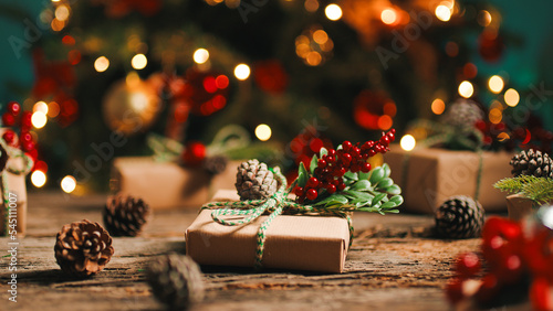 Stampa su tela Christmas gift box under tree