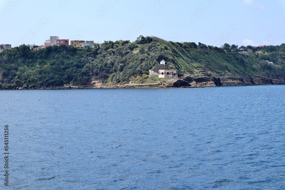 Procida - Faro di Punta di Pioppeto dall'aliscafo Procida - Faro di Punta di Pioppeto dall'aliscafo