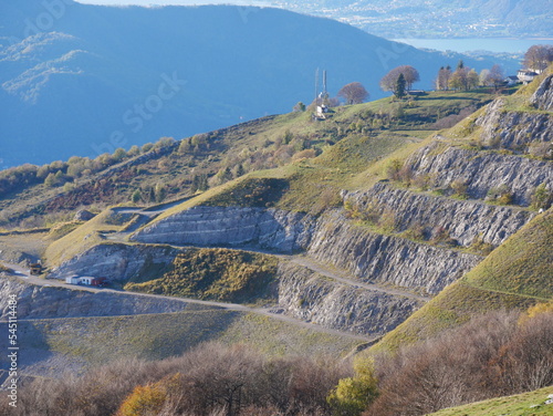 cava italcementi presso valcava photo