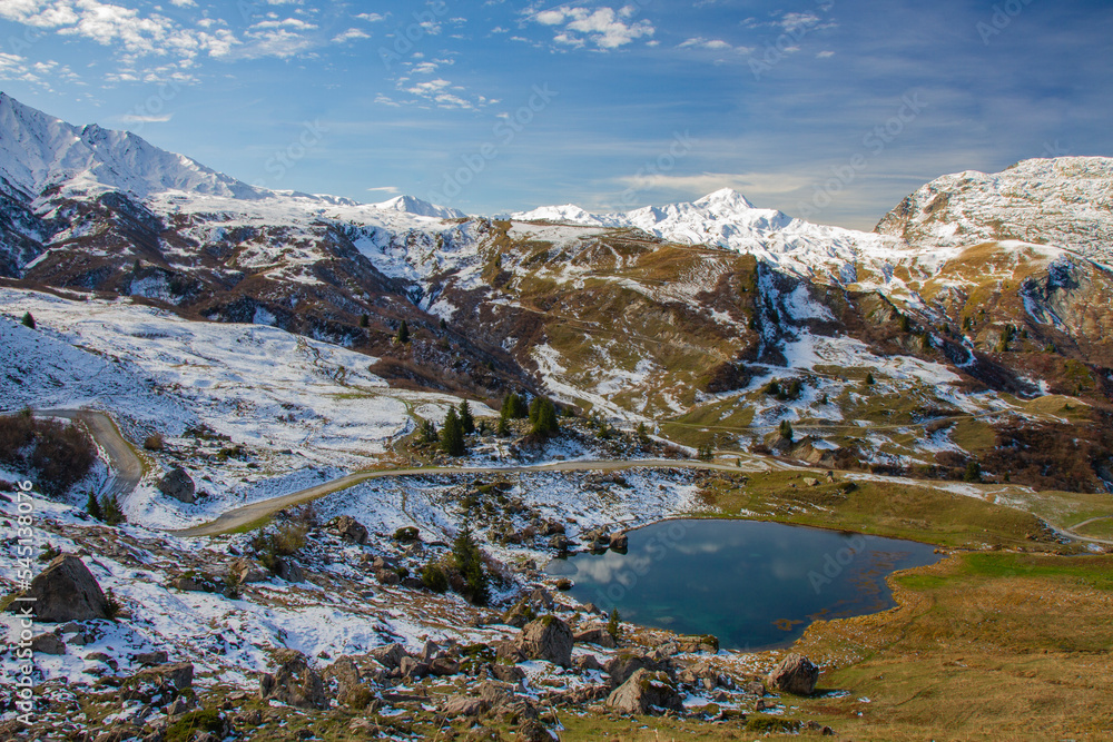 Obraz premium Lac des Fées, Beaufortain, Savoie, France