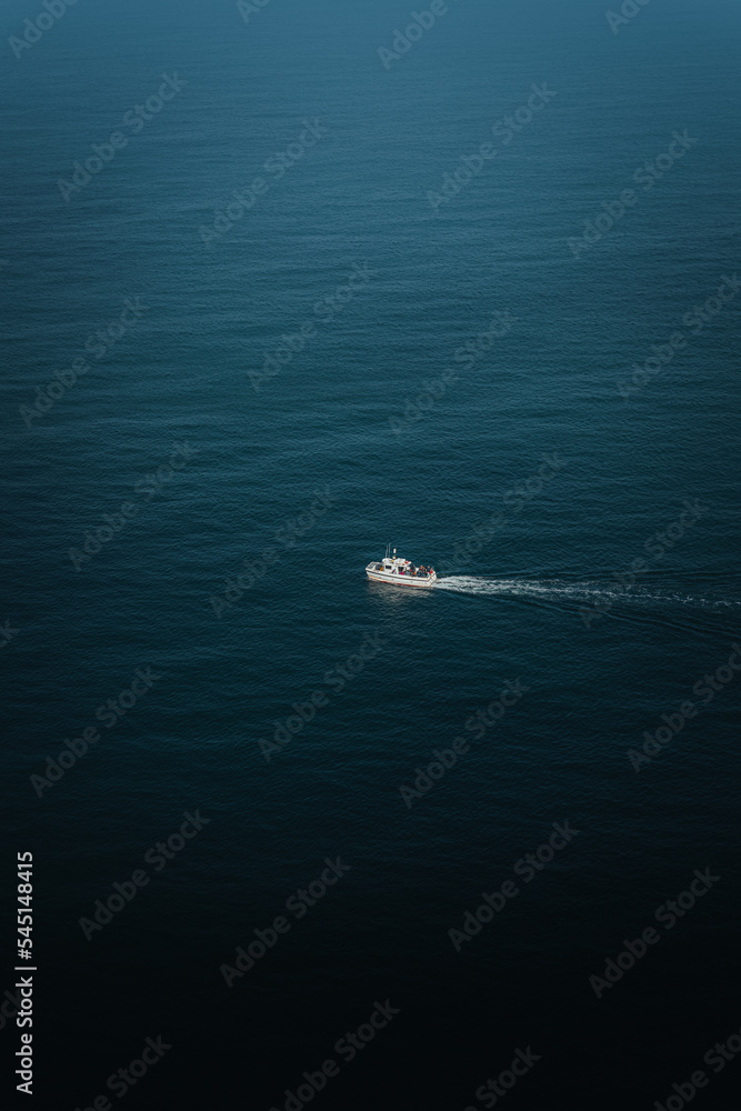 Fototapeta premium Boat in Sea 